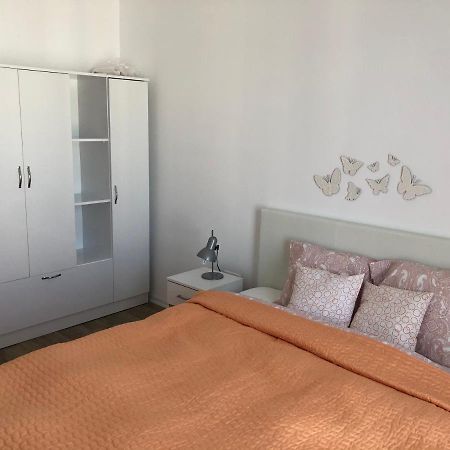 Dora High Life - North Apartman Stefanestii de Jos Kültér fotó
