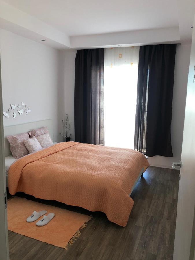 Dora High Life - North Apartman Stefanestii de Jos Kültér fotó
